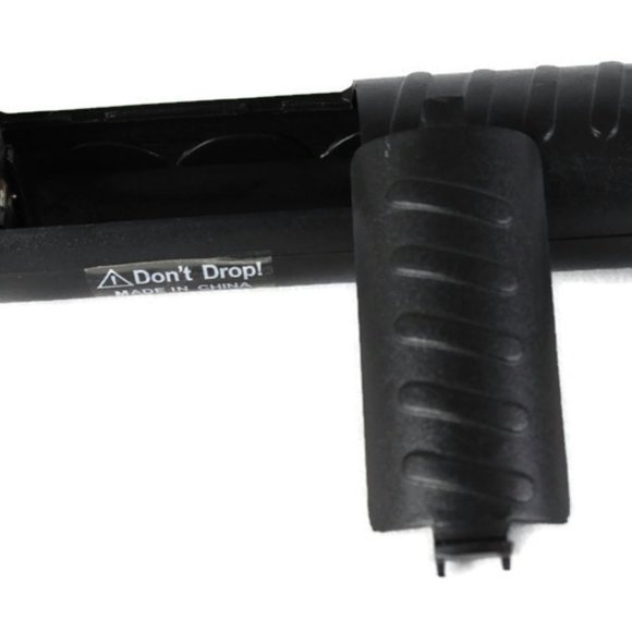 Electric Fly Swatter Mosquito Racket Bug Zapper - Picture 9 of 10